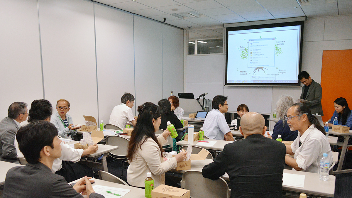 2015年度第1回教員研修を開催
