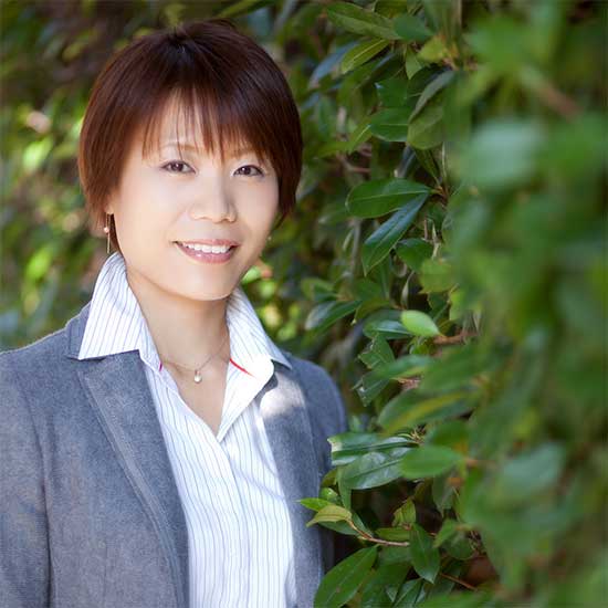 吉田 彩衣子 非常勤講師